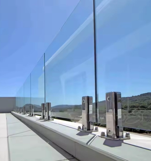 強化ガラスのブログとダウンロード