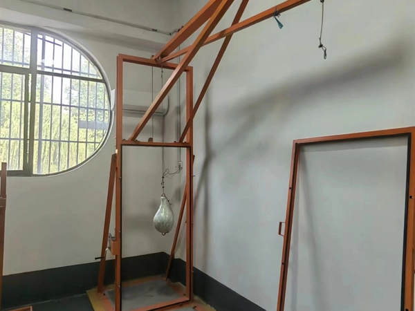 沸騰テストと耐衝撃テスト