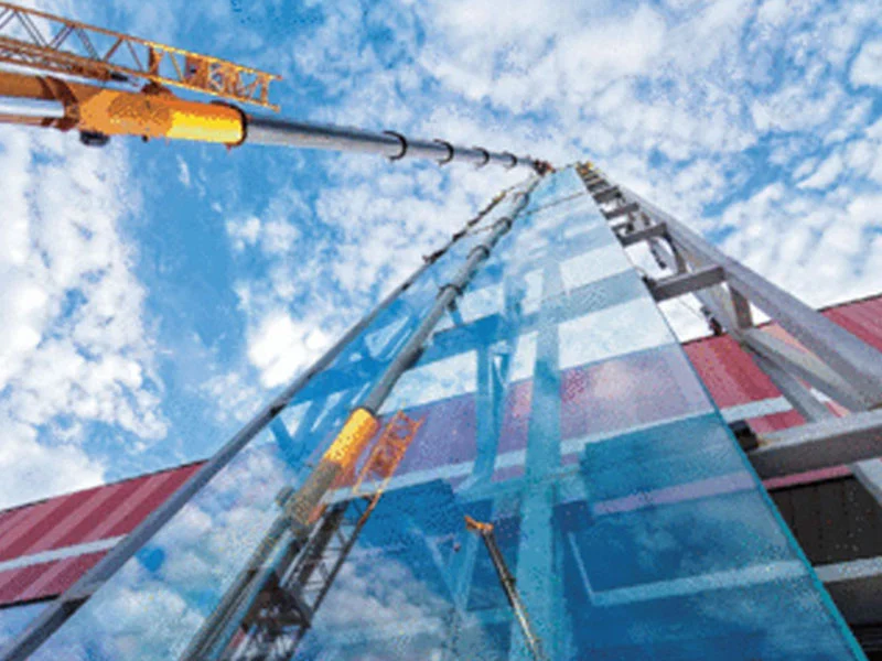 ガラスの焼き戻しの程度に影響を与える要因は何ですか?強化ガラスの耐久性を向上させる方法は?